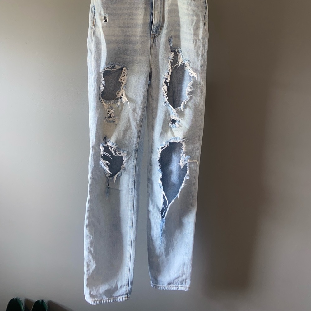 BDG Mom High Rise Jeans